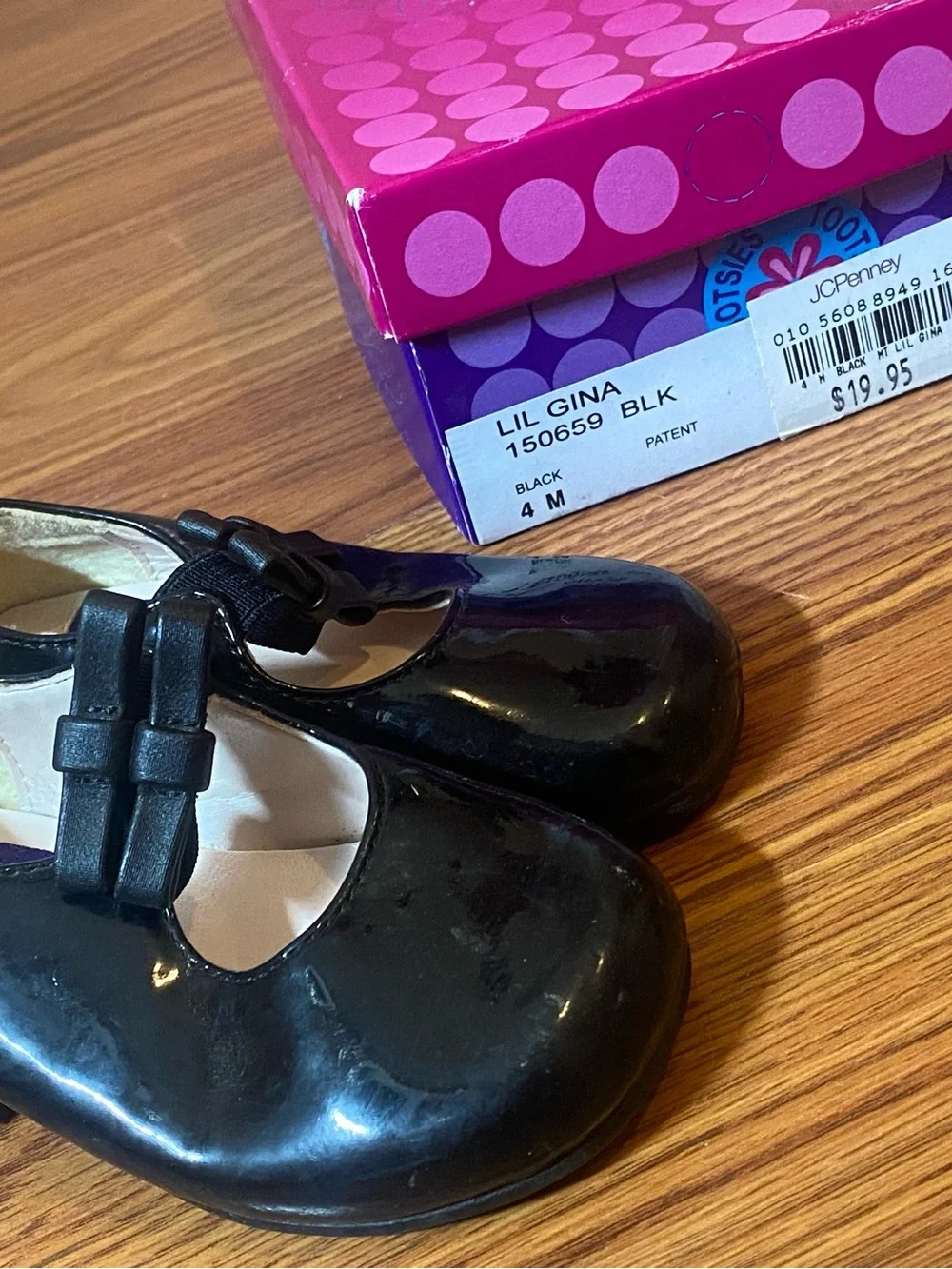 Mootsies Tootsies glossy black